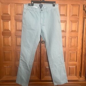 Men/pants  Modern Khakis in Straight Fit,Size 33x32 !